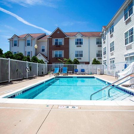 Towneplace Suites Cleveland Стрийтсбъро Екстериор снимка
